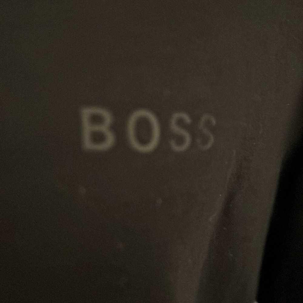 Boss Men's Slim-Fit Polo Shirt size Large.  Excellent condition. - Picture 4 of 7